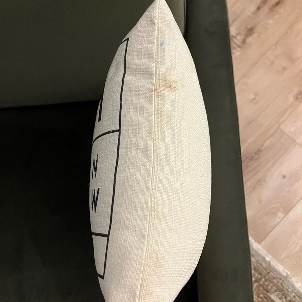 N/A pillow has